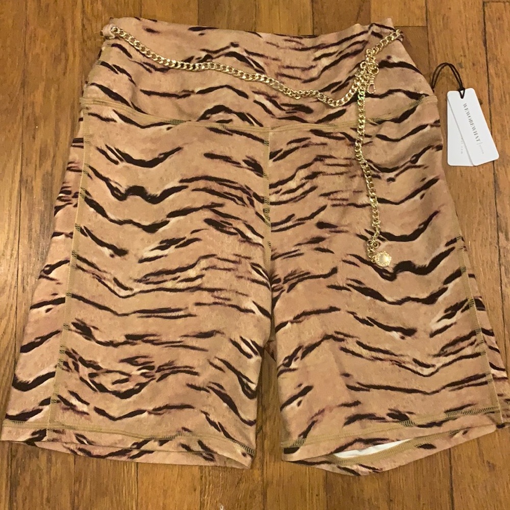 Weworewhat tiger biker shirt with removable chain